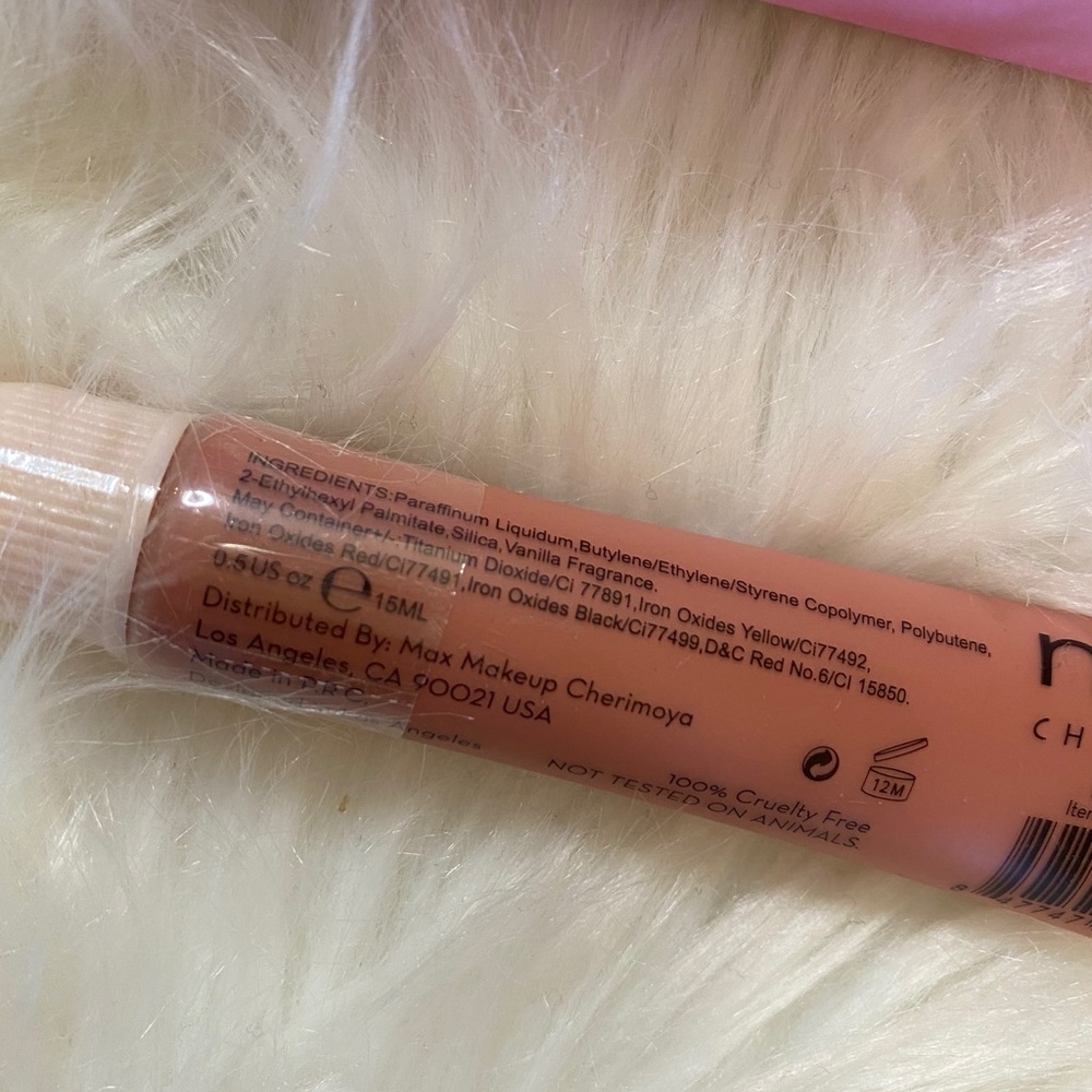 Beauty Creations Max bundle - Picture 10 of 10